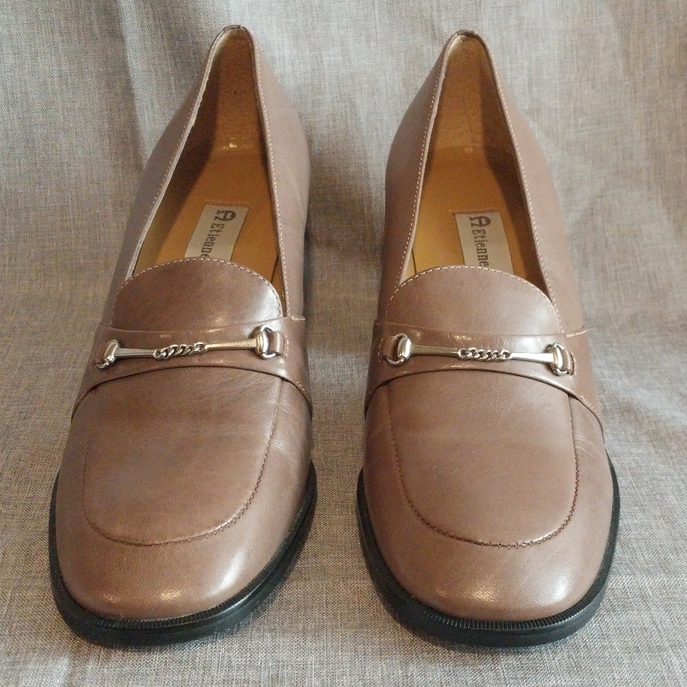 Eitenne Aigner High-Life Taupe Leather Heeled Loafer NWOB